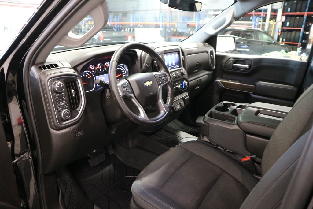 Chevrolet Silverado 1500 LT*JAMAIS ACCIDENTÉ* 2019 à Quebec, Québec - 14 - w1024h768px