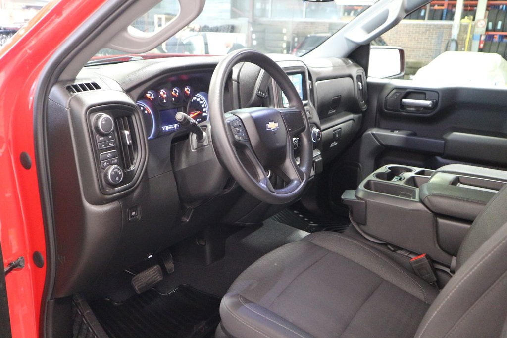 Chevrolet Silverado 1500 Custom*4X4* 2022 à Québec, Québec - 13 - w1024h768px