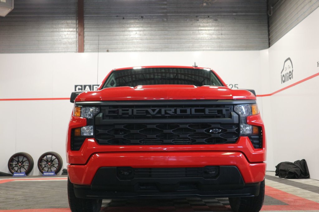 Chevrolet Silverado 1500 Custom*4X4* 2022 à Québec, Québec - 3 - w1024h768px