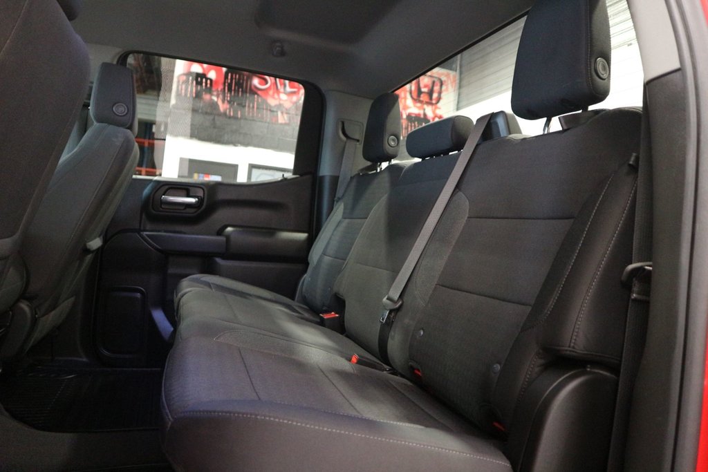 Chevrolet Silverado 1500 Custom*4X4* 2022 à Québec, Québec - 25 - w1024h768px