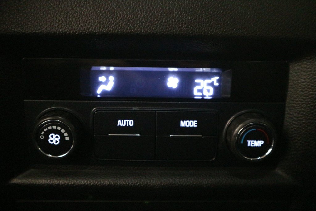 Chevrolet Traverse LT Cloth*7 PASSAGERS* 2021 à Quebec, Québec - 27 - w1024h768px