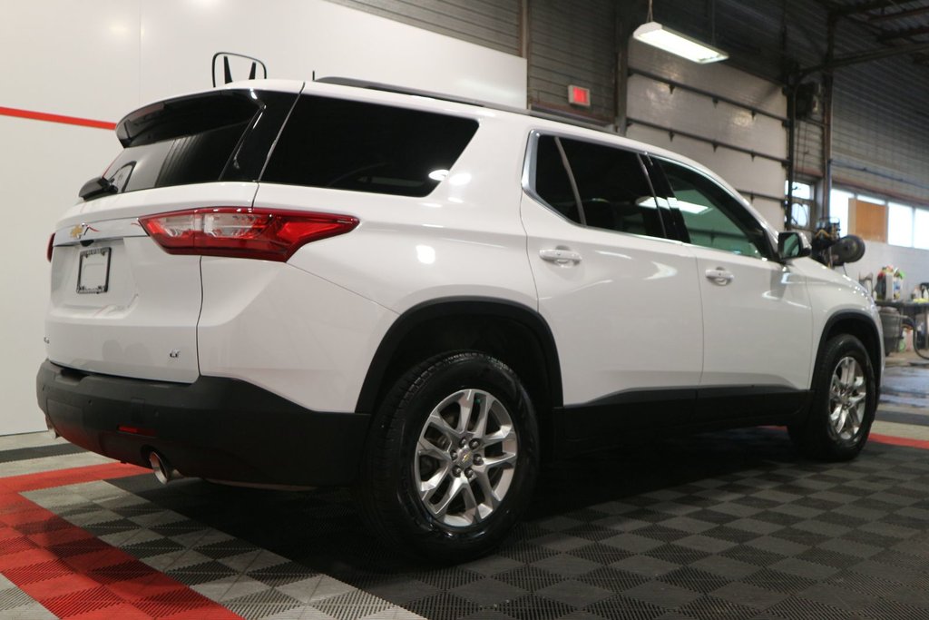 Chevrolet Traverse LT Cloth*7 PASSAGERS* 2021 à Quebec, Québec - 9 - w1024h768px