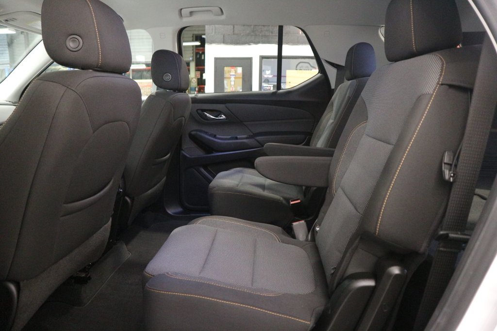 Chevrolet Traverse LT Cloth*7 PASSAGERS* 2021 à Quebec, Québec - 26 - w1024h768px
