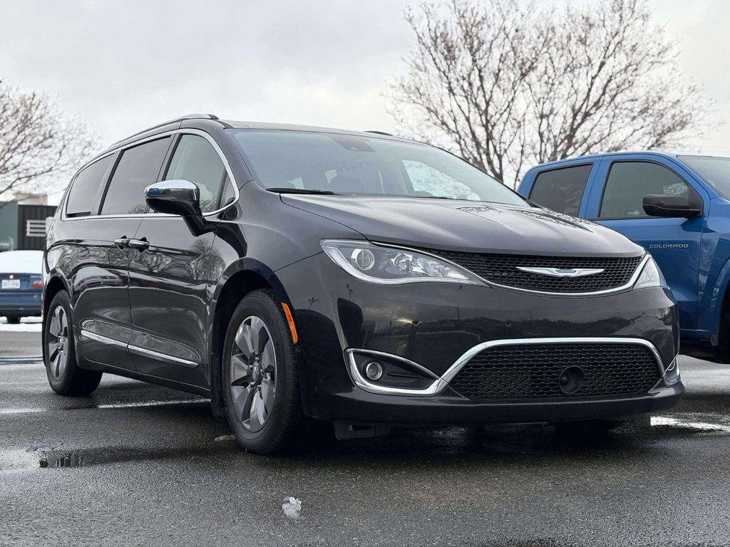 2020 Chrysler Pacifica Hybrid Limited*7 PASSAGERS* in Quebec, Quebec - 1 - w1024h768px