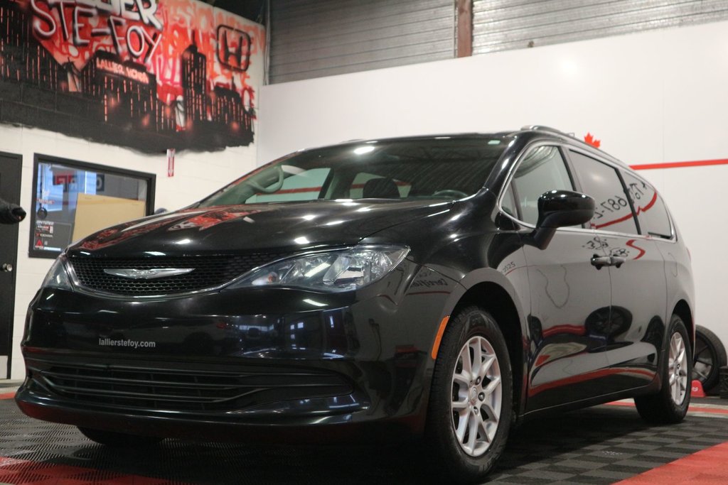 Chrysler Pacifica LX*7 PASSAGERS* 2017 à Quebec, Québec - 4 - w1024h768px