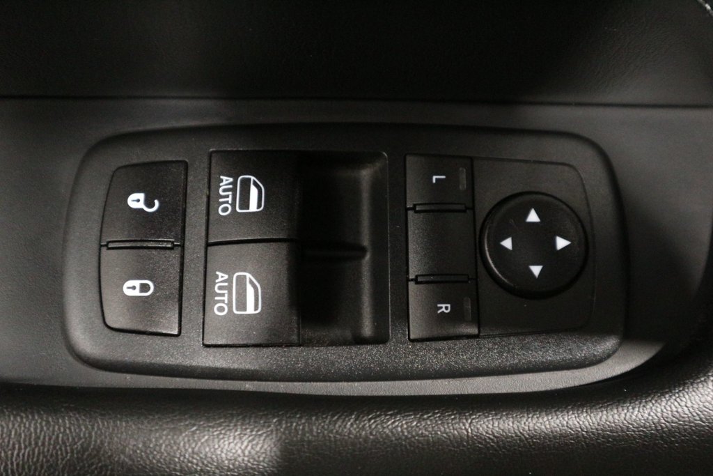 Dodge Challenger R/T*JAMAIS ACCIDENTÉ* 2020 à Quebec, Québec - 13 - w1024h768px