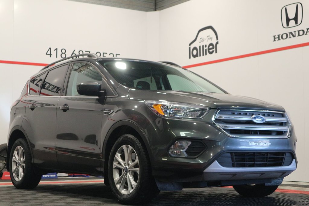 Ford Escape SE*JAMAIS ACCIDENTÉ* 2018 à Quebec, Québec - 1 - w1024h768px