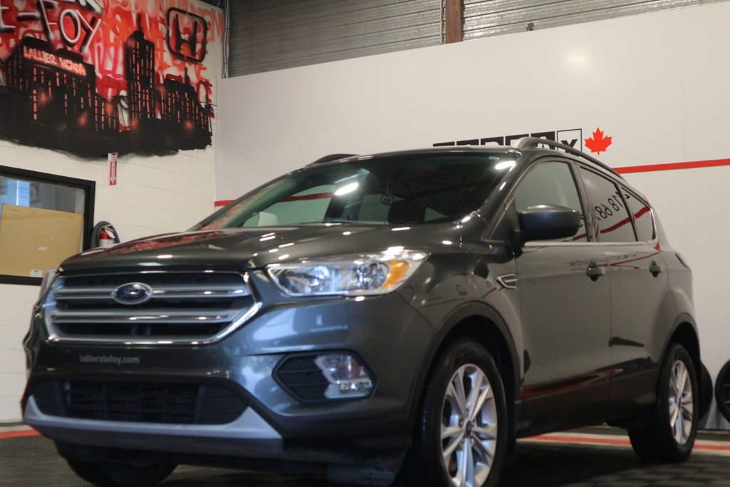 Ford Escape SE*JAMAIS ACCIDENTÉ* 2018 à Quebec, Québec - 4 - w1024h768px
