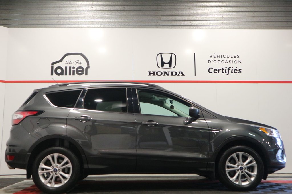 Ford Escape SE*JAMAIS ACCIDENTÉ* 2018 à Quebec, Québec - 10 - w1024h768px
