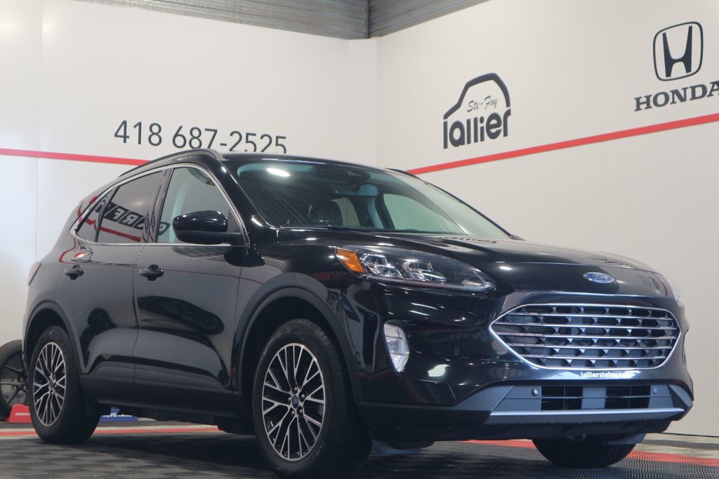2021 Ford Escape Titanium Hybrid*JAMAIS ACCIDENTÉ* in Quebec, Quebec - 1 - w1024h768px