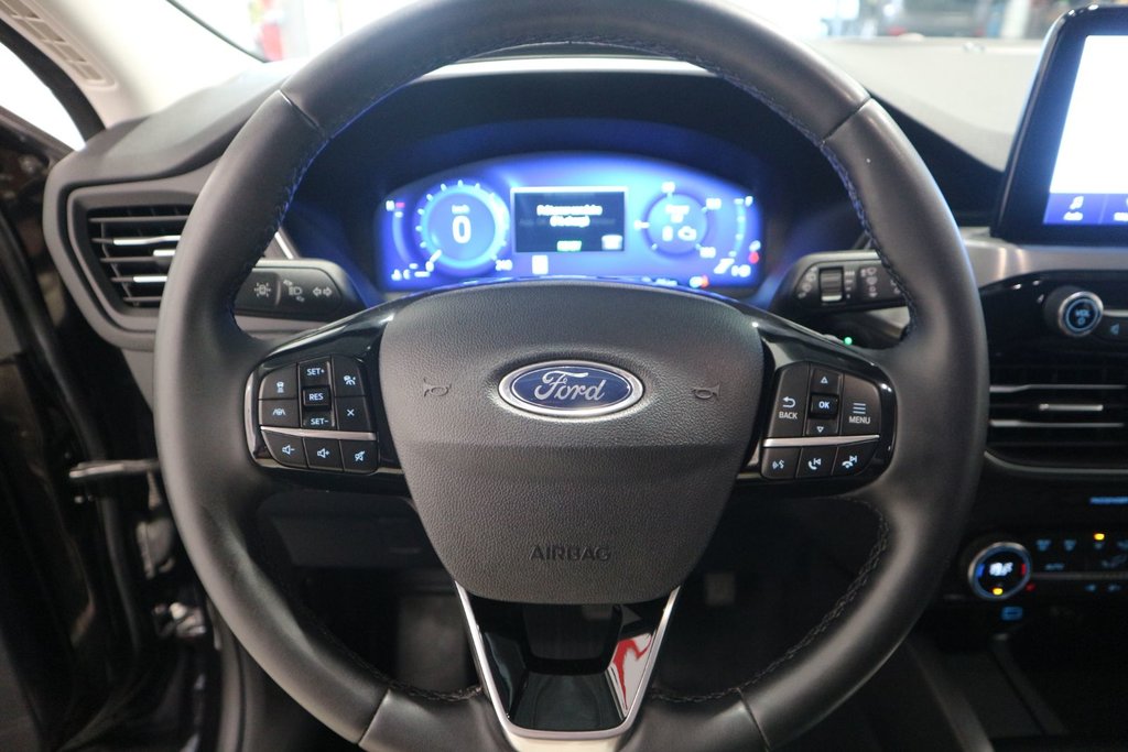 2021 Ford Escape Titanium Hybrid*JAMAIS ACCIDENTÉ* in Quebec, Quebec - 19 - w1024h768px