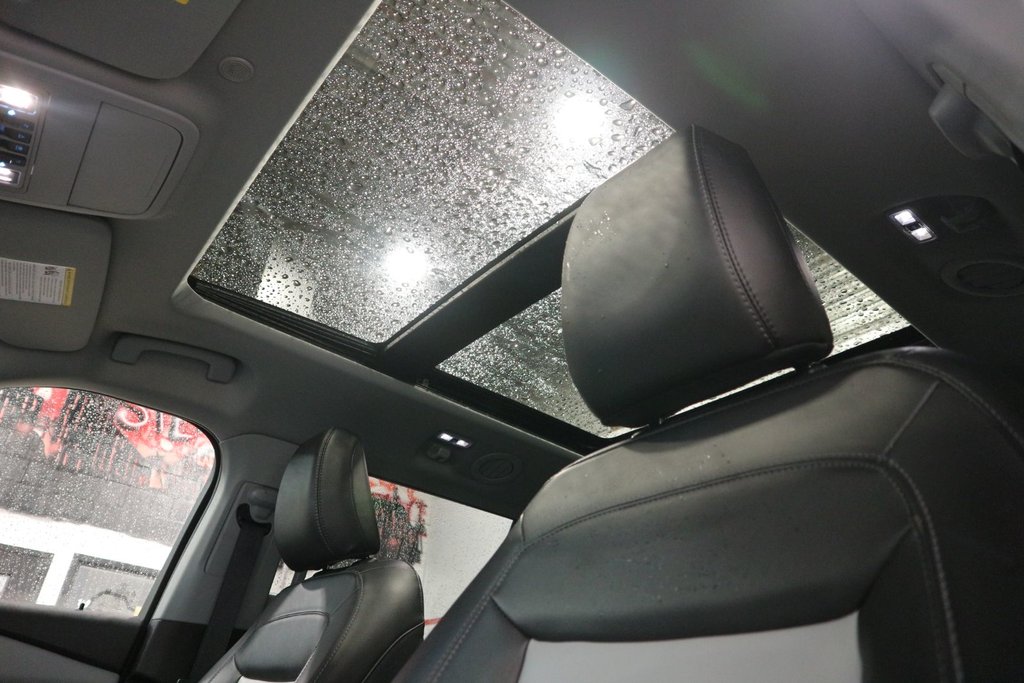 Ford Explorer XLT*ATTACHE-REMORQUE* 2022 à Quebec, Québec - 15 - w1024h768px