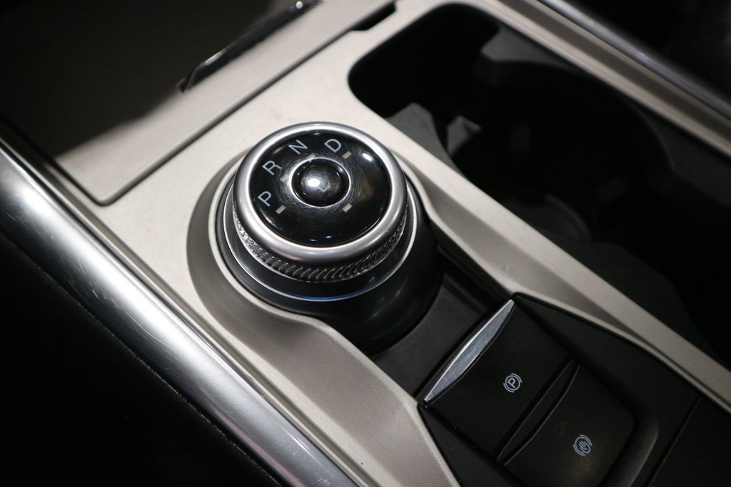 Ford Explorer XLT*ATTACHE-REMORQUE* 2022 à Quebec, Québec - 28 - w1024h768px