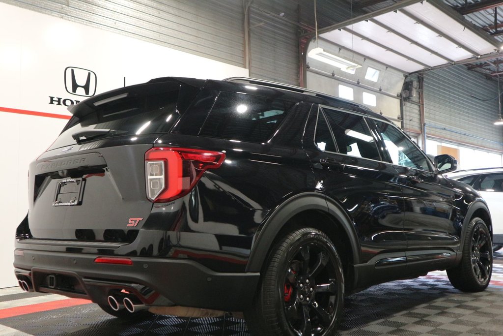 2023 Ford Explorer ST*TOIT PANORAMIQUE* in Quebec, Quebec - 9 - w1024h768px