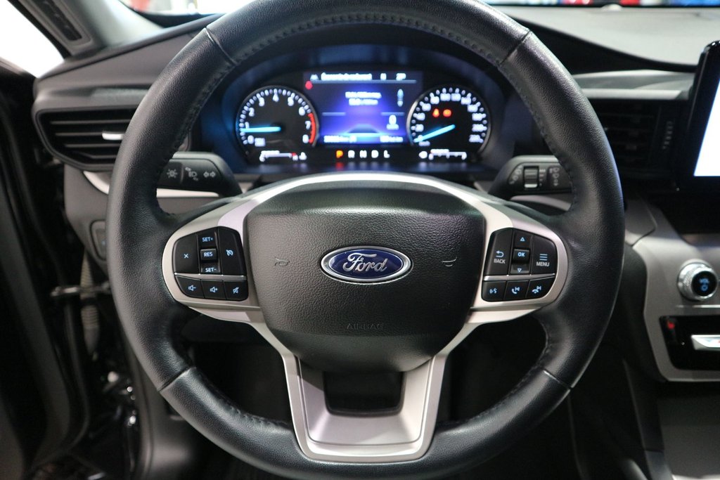 Ford Explorer XLT*ATTACHE-REMORQUE* 2023 à Québec, Québec - 18 - w1024h768px