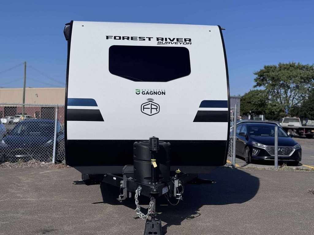 Forest River Surveyor Legend 2025 à Quebec, Québec - 3 - w1024h768px