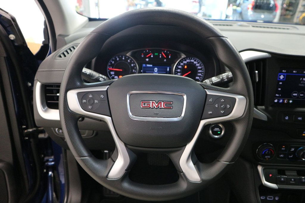 GMC Terrain SLE*ATTACHE-REMORQUE* 2023 à Québec, Québec - 17 - w1024h768px