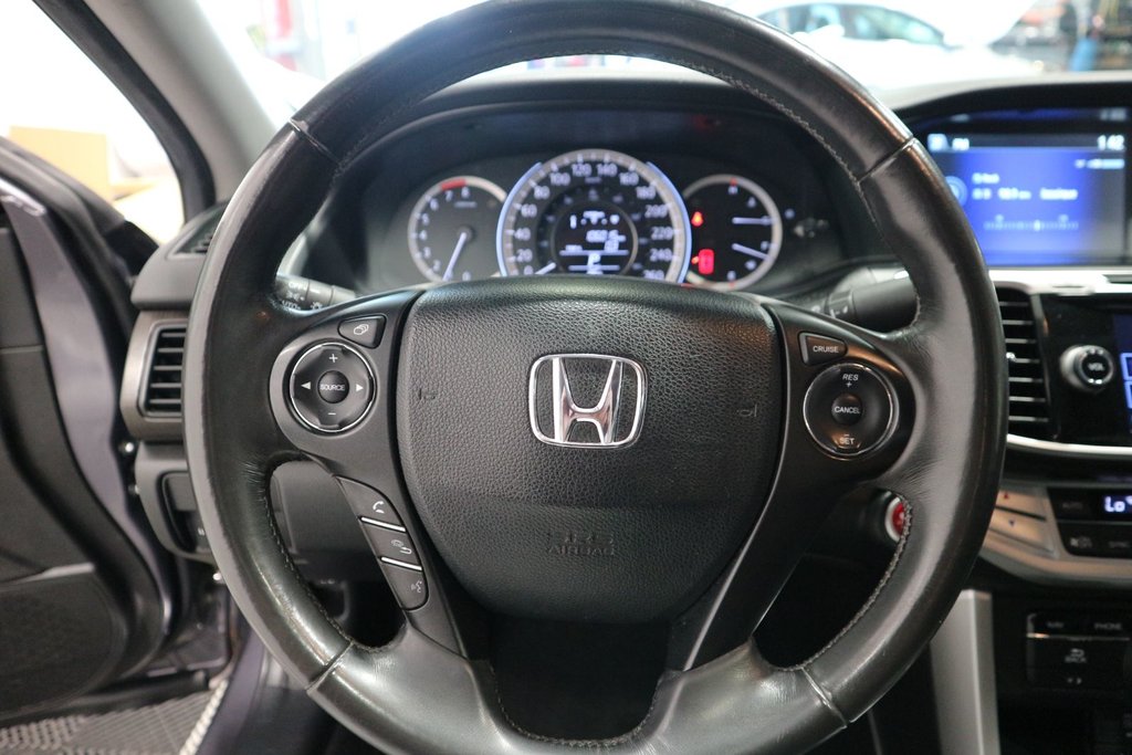 2014 Honda Accord Touring*JAMAIS ACCIDENTÉ* in Quebec, Quebec - 21 - w1024h768px