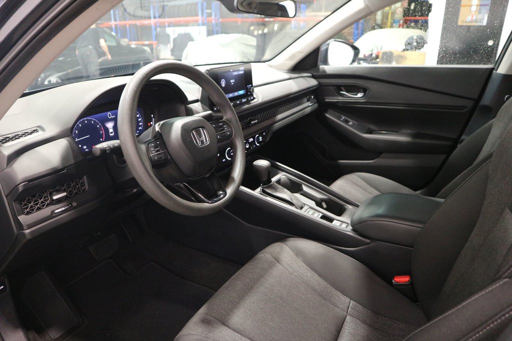 Honda Accord EX*GARANTIE 10 ANS/200 000 KM* 2024 à Québec, Québec - 14 - w1024h768px