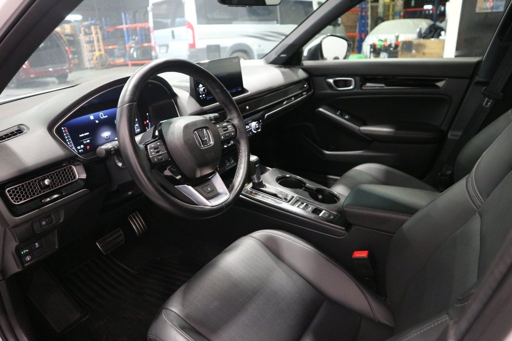 2023 Honda Civic Hatchback Sport Touring*CUIR* in Quebec, Quebec - 14 - w1024h768px