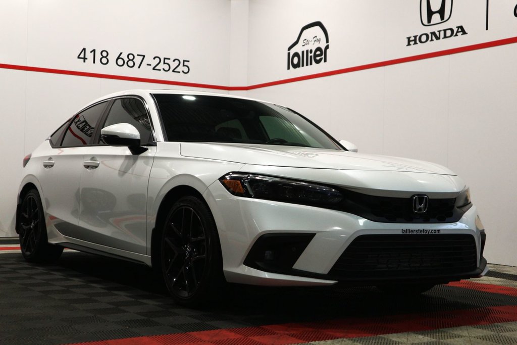 2023 Honda Civic Hatchback Sport Touring*CUIR* in Quebec, Quebec - 1 - w1024h768px