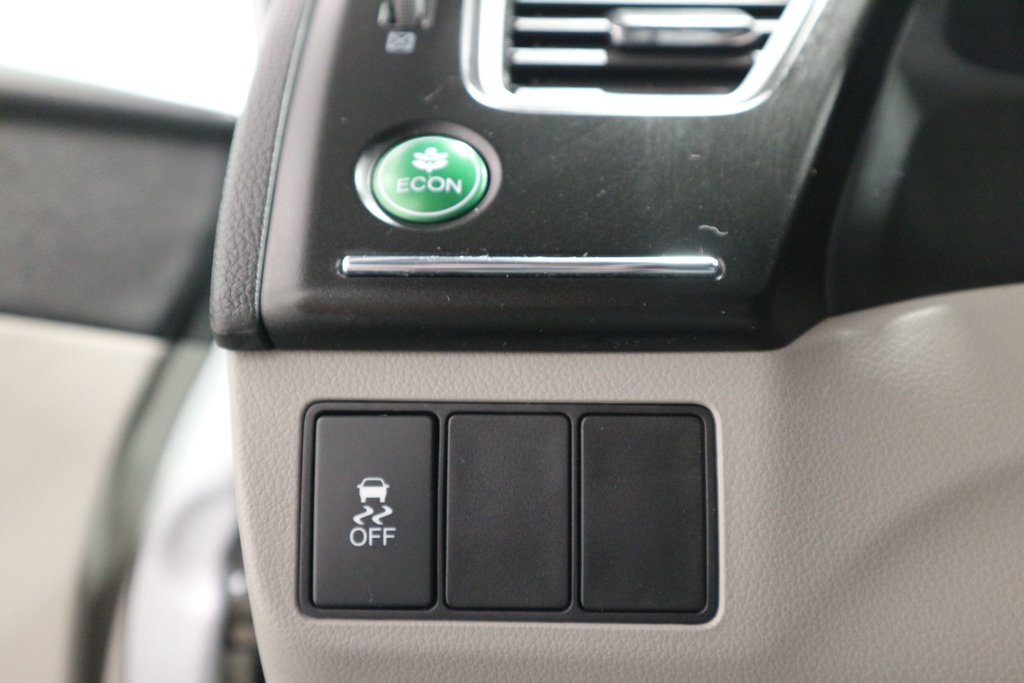 Honda Civic LX*JAMAIS ACCIDENTÉ* 2015 à Quebec, Québec - 13 - w1024h768px