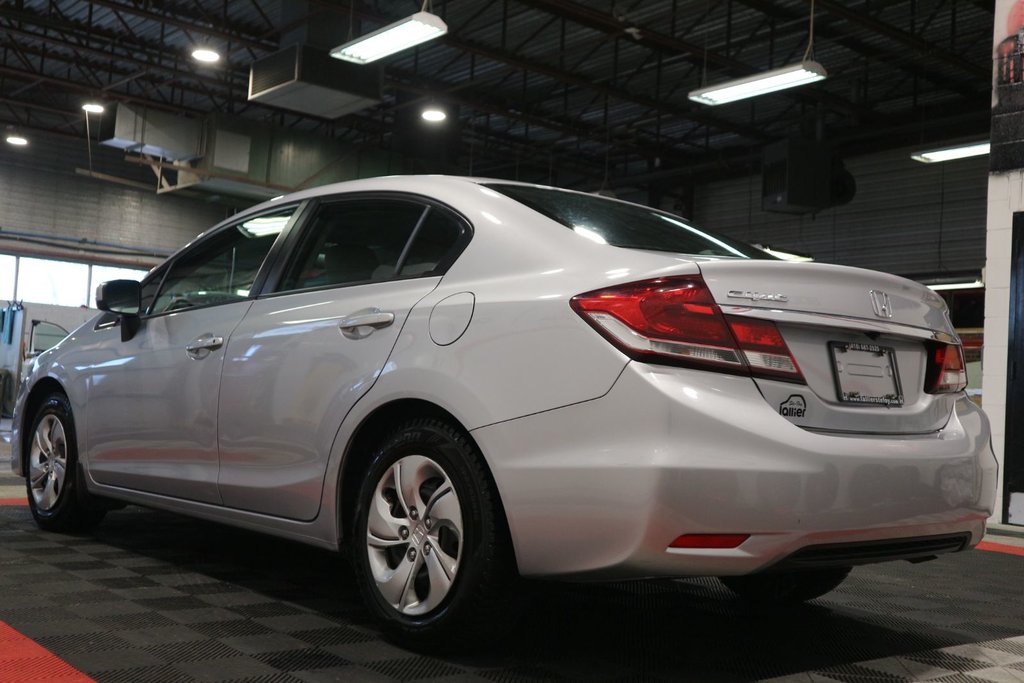 Honda Civic LX*JAMAIS ACCIDENTÉ* 2015 à Quebec, Québec - 6 - w1024h768px