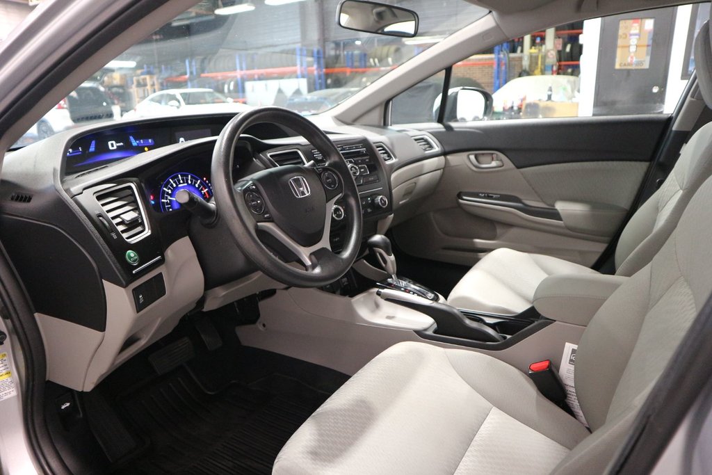 Honda Civic LX*JAMAIS ACCIDENTÉ* 2015 à Quebec, Québec - 11 - w1024h768px