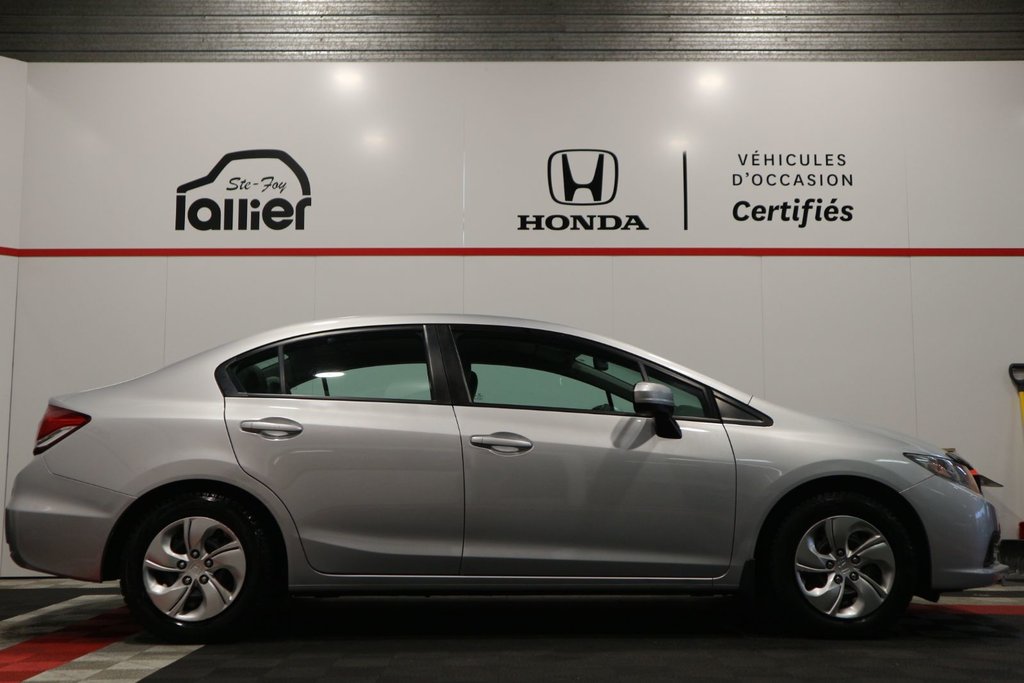 Honda Civic LX*JAMAIS ACCIDENTÉ* 2015 à Quebec, Québec - 10 - w1024h768px