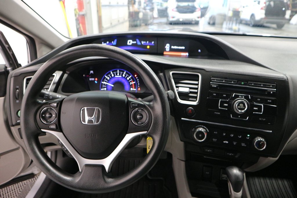 Honda Civic LX*JAMAIS ACCIDENTÉ* 2015 à Quebec, Québec - 14 - w1024h768px
