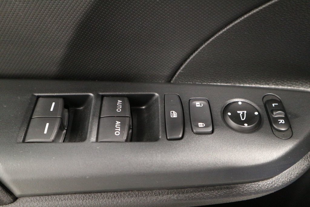 2016 Honda Civic LX*JAMAIS ACCIDENTÉ* in Quebec, Quebec - 12 - w1024h768px