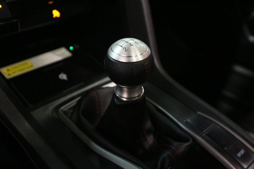 Honda Civic Si*COUPÉ* 2017 à Quebec, Québec - 27 - w1024h768px