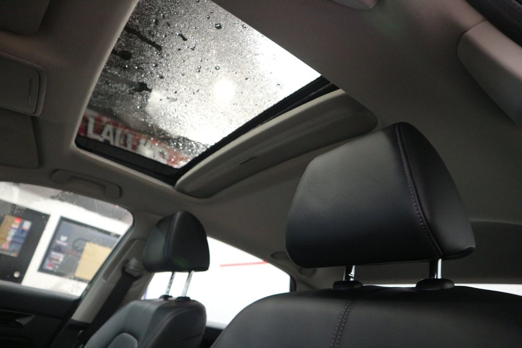 Honda Civic Touring*GARANTIE MAI 2026/100 000KM* 2023 à Québec, Québec - 15 - w1024h768px