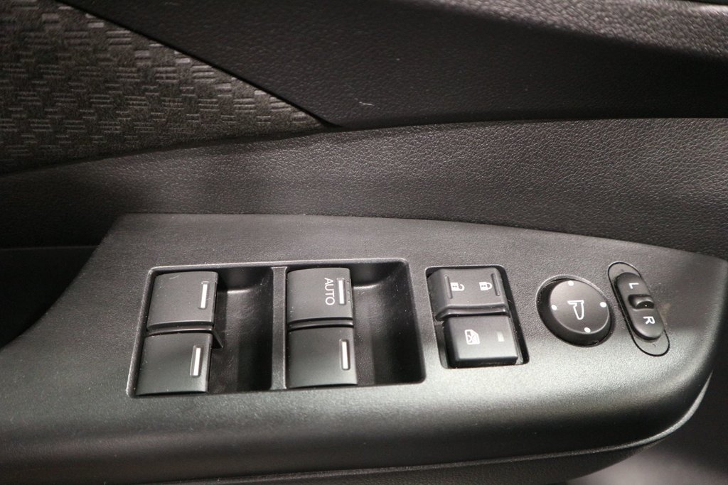 2016 Honda CR-V EX*TOIT OUVRANT* in Quebec, Quebec - 17 - w1024h768px