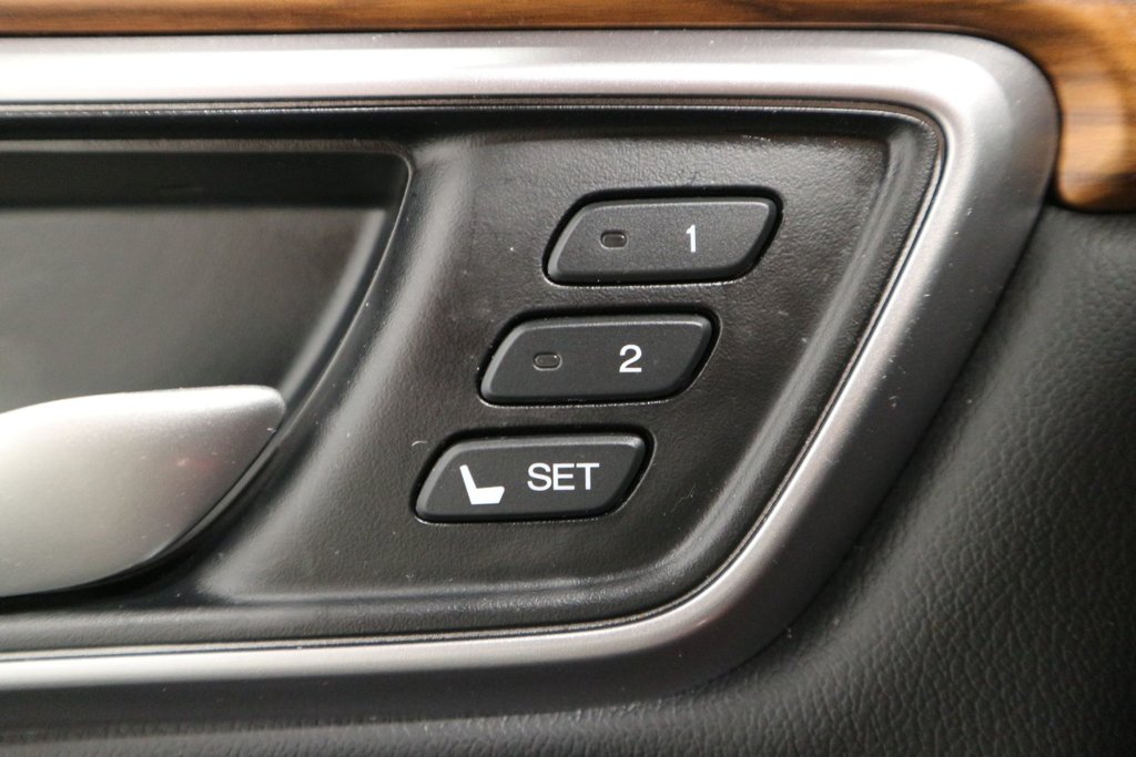 2022 Honda CR-V Touring*GARANTIE PROLONGÉE* in Quebec, Quebec - 18 - w1024h768px