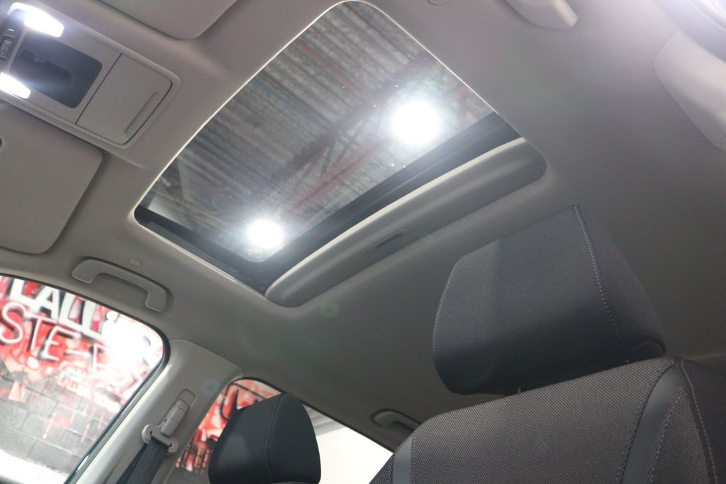 Honda CR-V Sport*TOIT OUVRANT* 2023 à Québec, Québec - 15 - w1024h768px