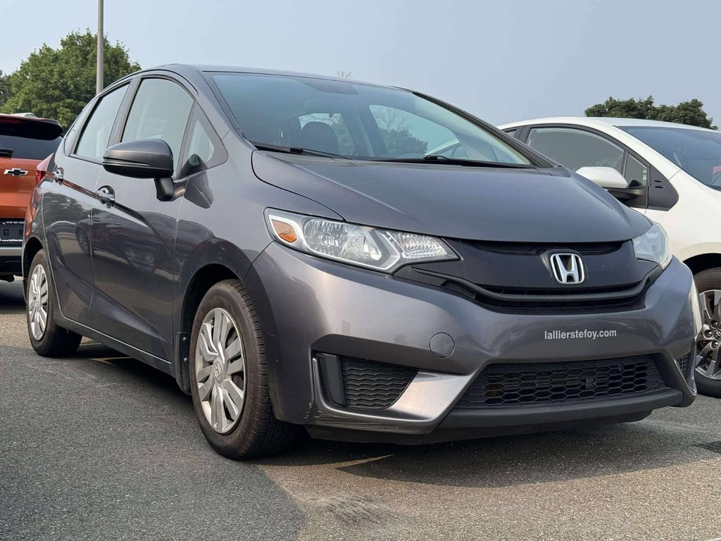 Honda Fit LX Automatique 2015 à Québec, Québec - 1 - w1024h768px