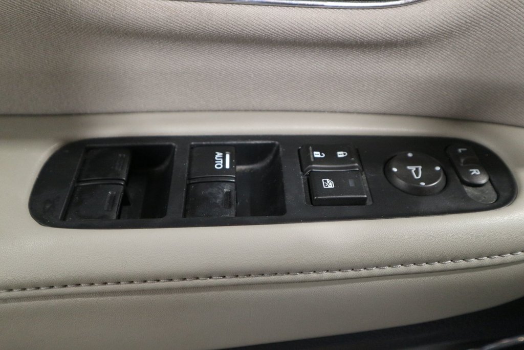 Honda HR-V EX*JAMAIS ACCIDENTÉ* 2016 à Québec, Québec - 16 - w1024h768px