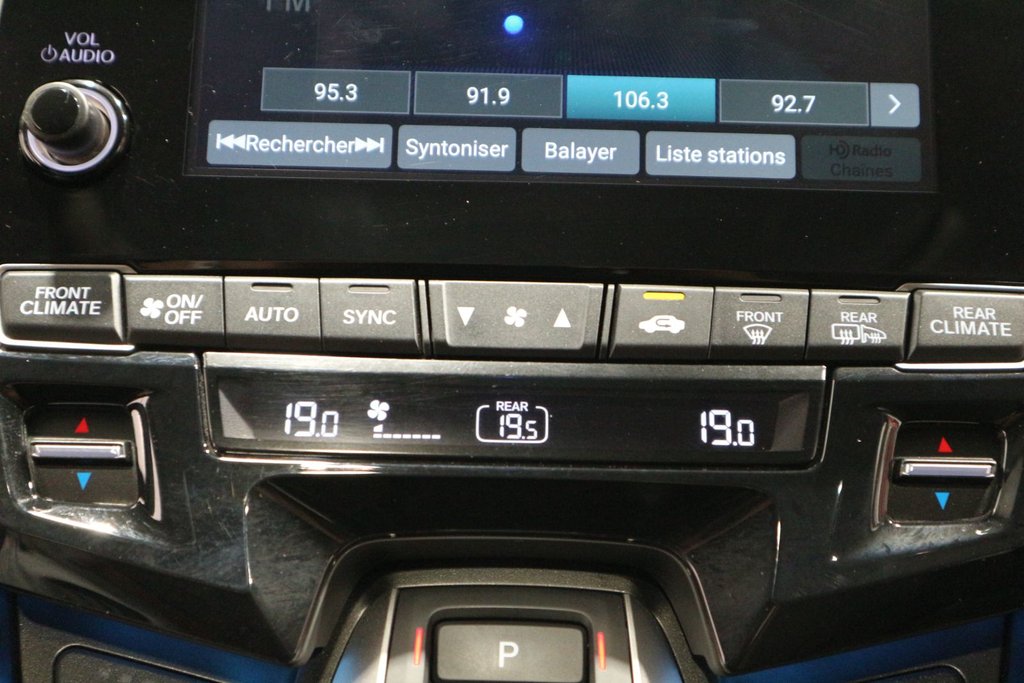 2024 Honda Odyssey Touring*8 PASSAGERS* in Quebec, Quebec - 25 - w1024h768px