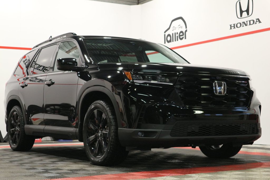 Honda Pilot Black Edition*8 PASSAGERS* 2025 à Québec, Québec - 1 - w1024h768px