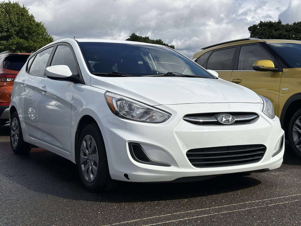 Hyundai Accent L*JAMAIS ACCIDENTÉ* 2017 à Québec, Québec - 1 - w1024h768px