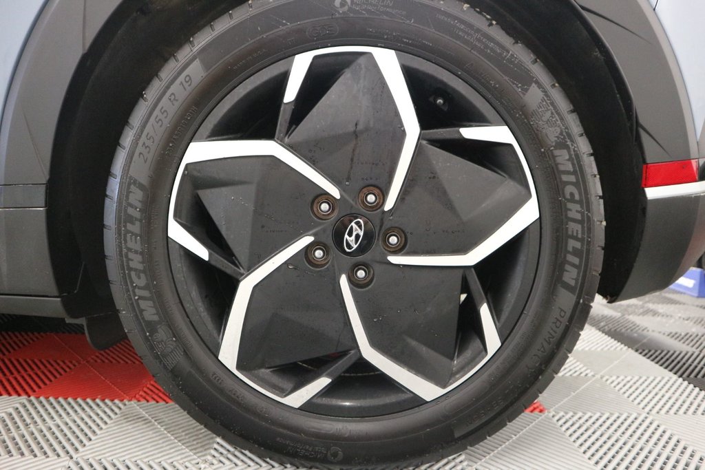 Hyundai IONIQ 5 Preferred*ATTACHE-REMORQUE* 2023 à Quebec, Québec - 11 - w1024h768px