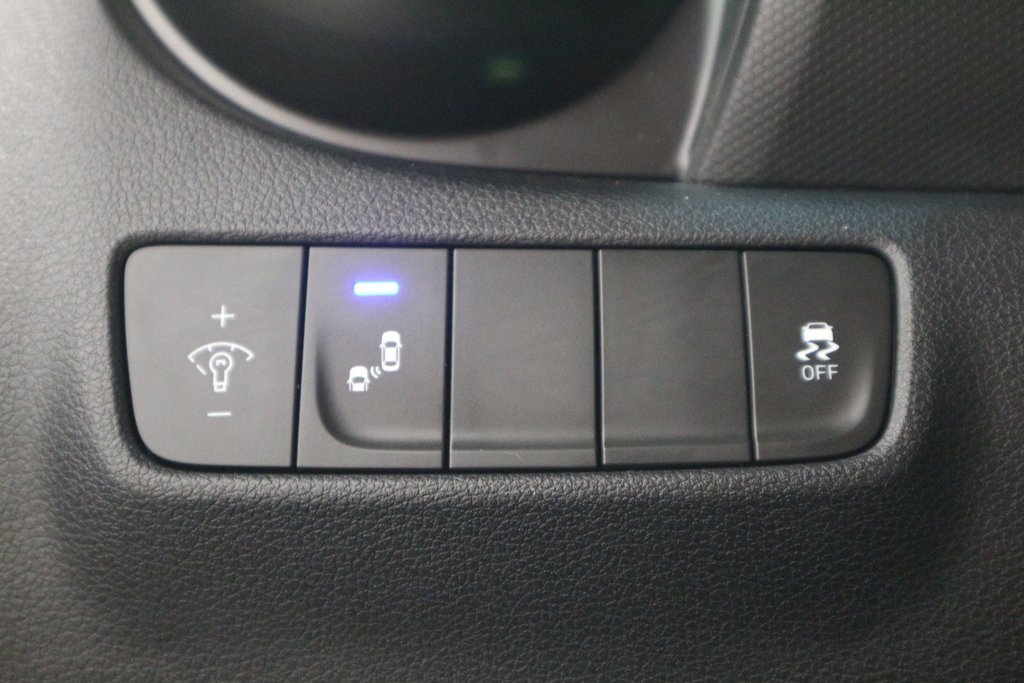 2018 Hyundai Kona Preferred*4X4* in Quebec, Quebec - 14 - w1024h768px