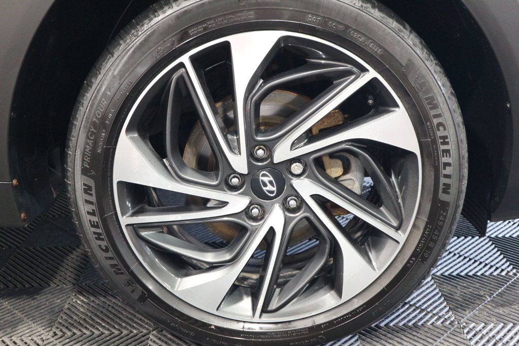 2021 Hyundai Tucson Ultimate*TOIT PANORAMIQUE* in Quebec, Quebec - 11 - w1024h768px