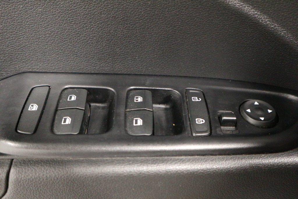Hyundai Venue Preferred*JAMAIS ACCIDENTÉ* 2021 à Québec, Québec - 13 - w1024h768px