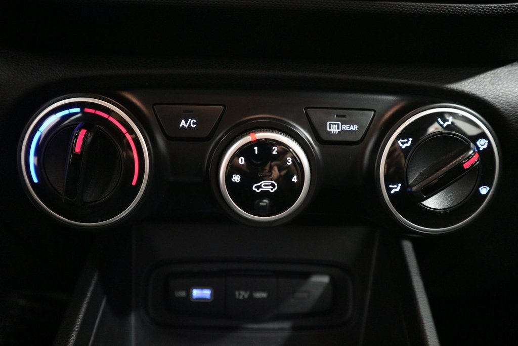 Hyundai Venue Essential*JAMAIS ACCIDENTÉ* 2022 à Québec, Québec - 19 - w1024h768px