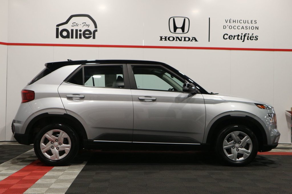 Hyundai Venue Essential*JAMAIS ACCIDENTÉ* 2022 à Québec, Québec - 10 - w1024h768px