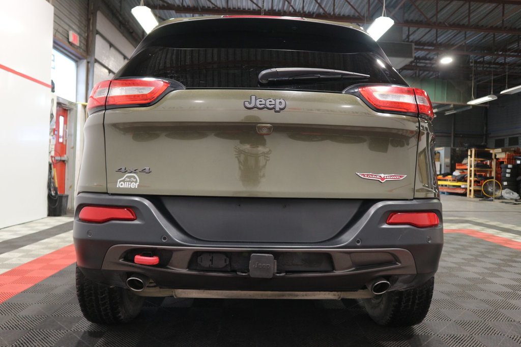 Jeep Cherokee Trailhawk*TOIT PANORAMIQUE* 2015 à Québec, Québec - 8 - w1024h768px