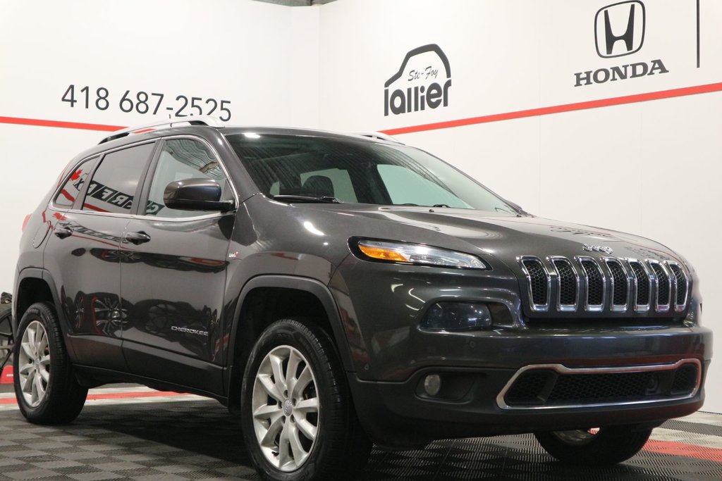 2016 Jeep Cherokee Limited*AWD* in Quebec, Quebec - 1 - w1024h768px