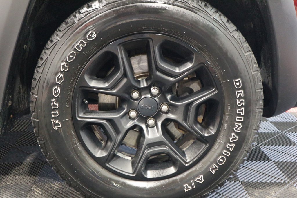 Jeep Cherokee Trailhawk*CUIR* 2019 à Québec, Québec - 11 - w1024h768px